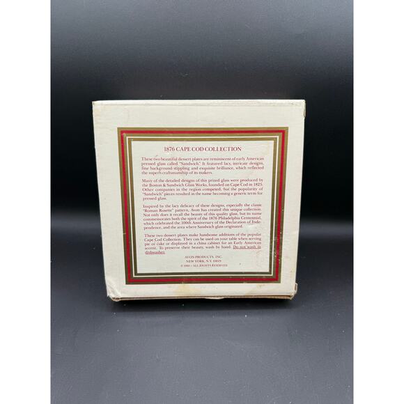 Set Of 2 Avon Ruby Red Glass Cape Cod Dessert Plates - Original Box - Picture 8 of 8